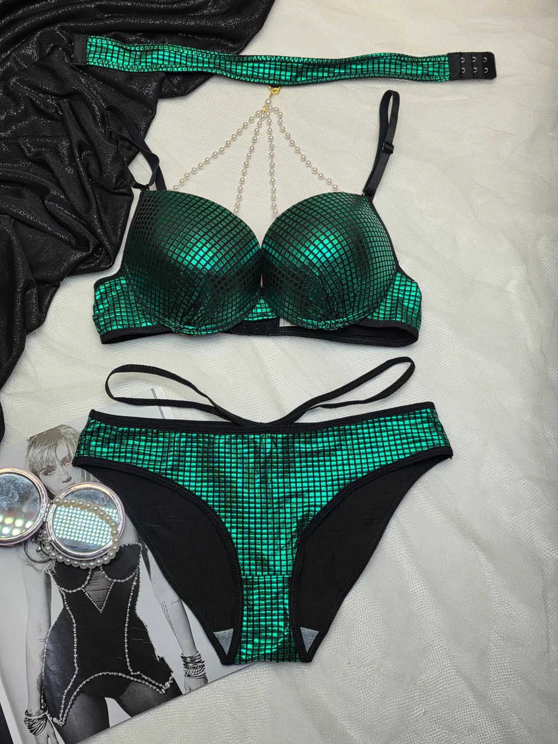 (34-38)b Most Demanding Disco Bead Set (147)
